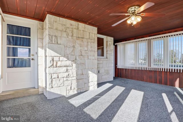 1437 LITITZ RD, Manheim, PA 17545