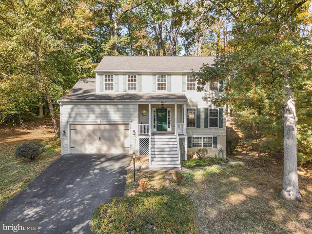 3404 HOLLY CIR, Triangle, VA 22172