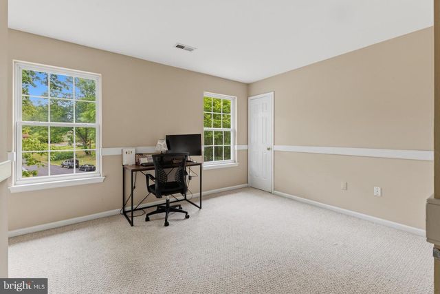 3404 HOLLY CIR, Triangle, VA 22172