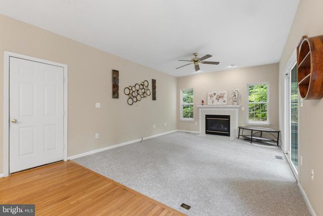 3404 HOLLY CIR, Triangle, VA 22172