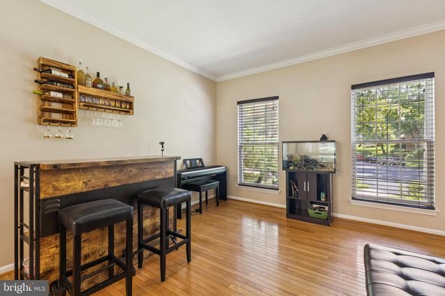 3404 HOLLY CIR, Triangle, VA 22172