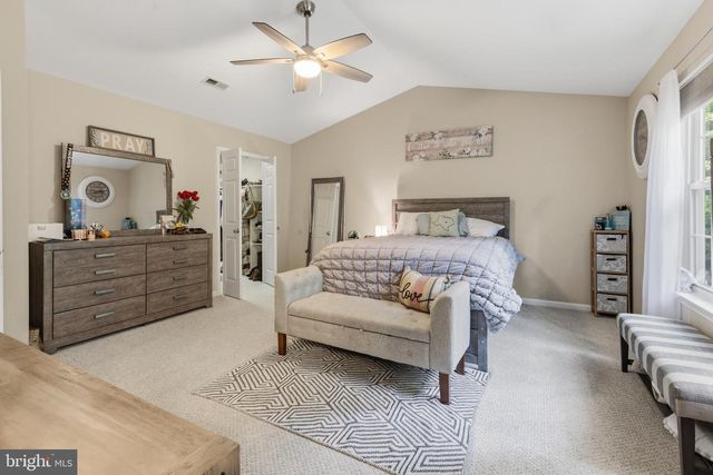 3404 HOLLY CIR, Triangle, VA 22172
