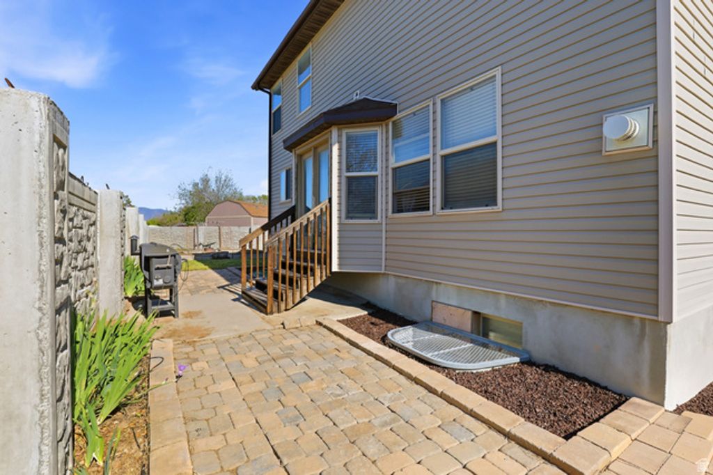 Image 29 of property listing at 58 W BARBED WIRE CRK, Grantsville, UT 84029