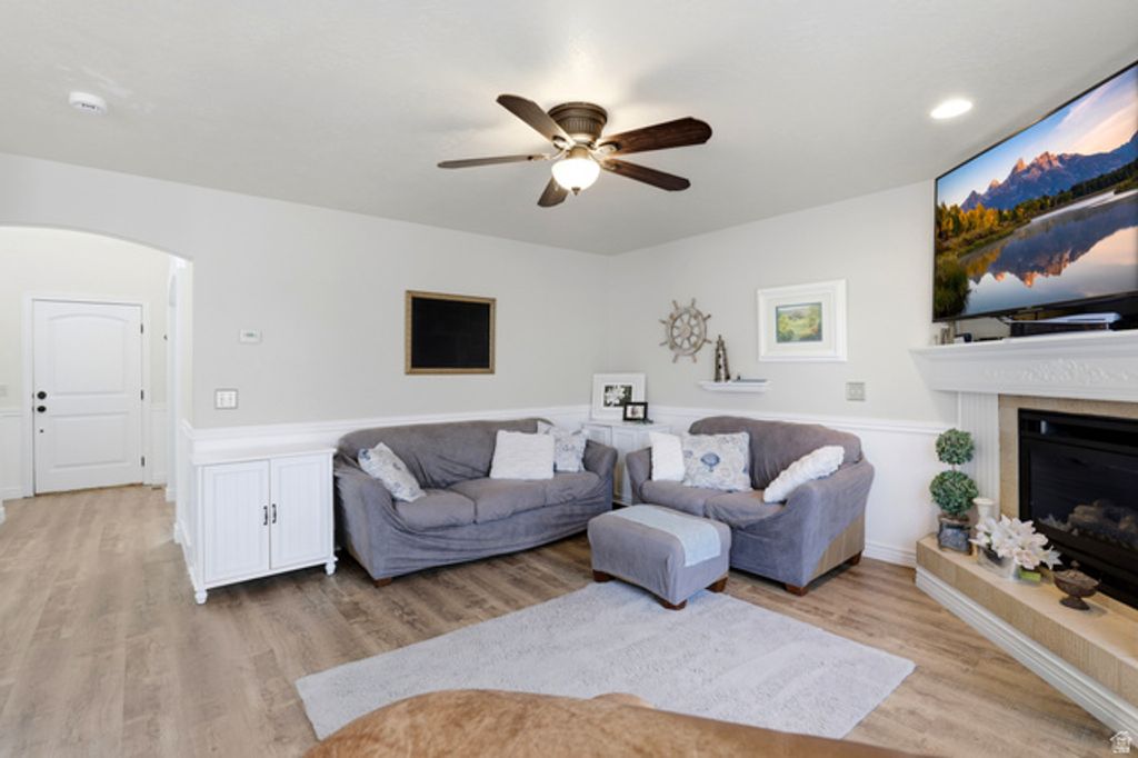 Image 10 of property listing at 58 W BARBED WIRE CRK, Grantsville, UT 84029