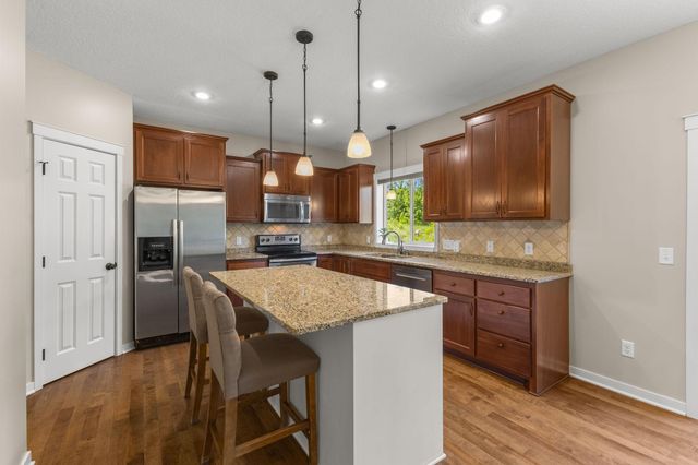 1439 5th Street SW, Delano, MN 55328