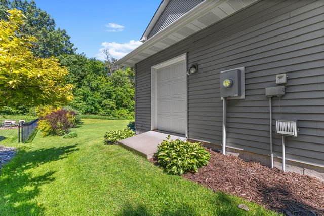 1439 5th Street SW, Delano, MN 55328