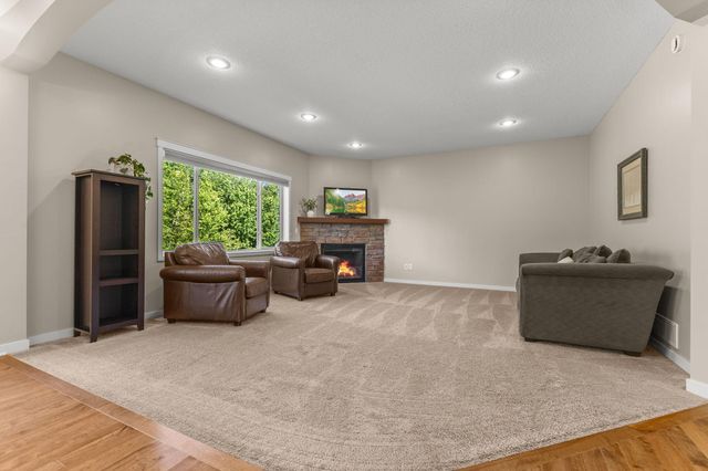 1439 5th Street SW, Delano, MN 55328
