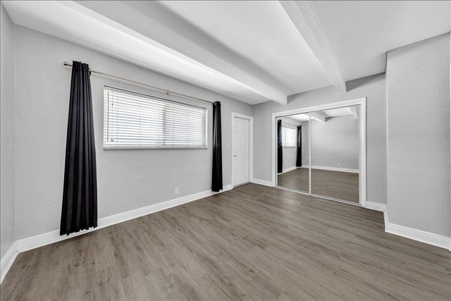 2124 NE 5th Avenue 212, Wilton Manors, FL 33305