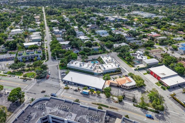 2124 NE 5th Avenue 212, Wilton Manors, FL 33305