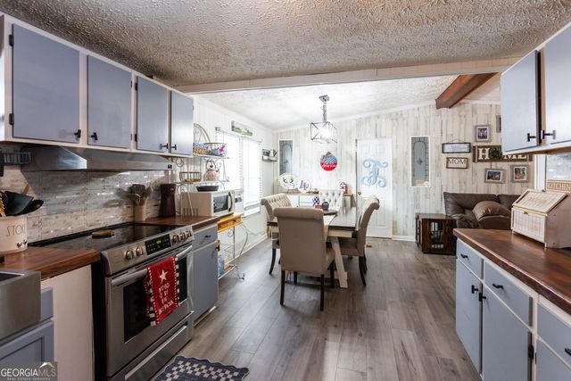 2076 Gleaton Road NE, Conyers, GA 30013