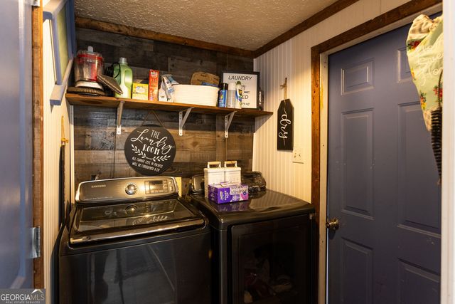 2076 Gleaton Road NE, Conyers, GA 30013