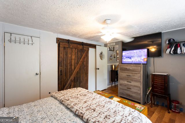 2076 Gleaton Road NE, Conyers, GA 30013