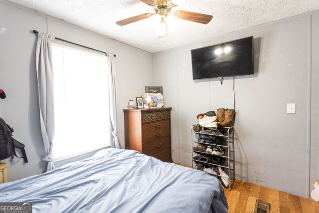 2076 Gleaton Road NE, Conyers, GA 30013