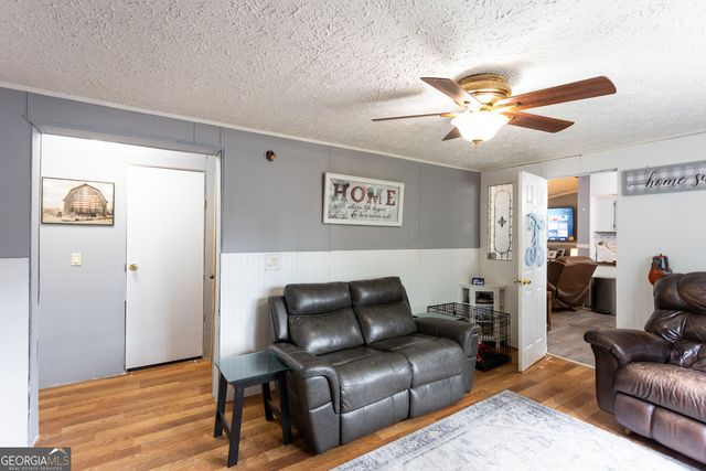2076 Gleaton Road NE, Conyers, GA 30013