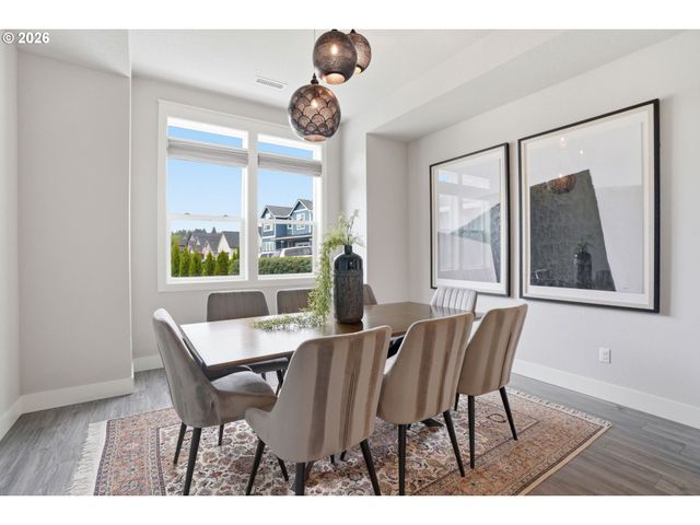 2111 Nw 70TH St, Vancouver, WA 98665