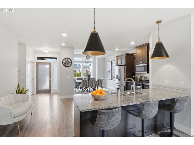 2111 Nw 70TH St, Vancouver, WA 98665