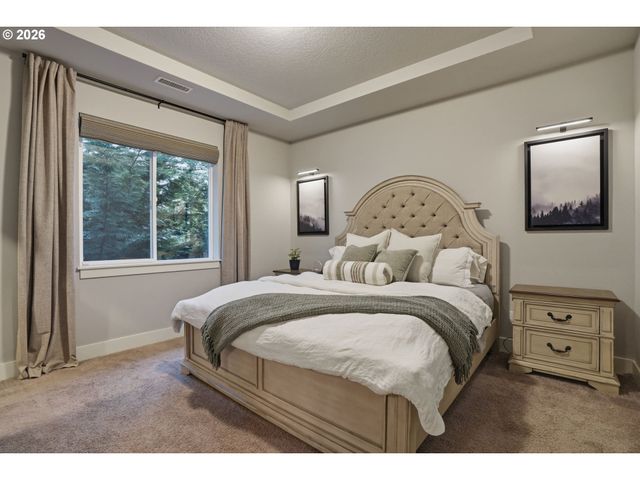 2111 Nw 70TH St, Vancouver, WA 98665