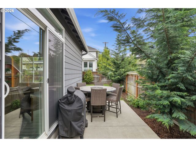 2111 Nw 70TH St, Vancouver, WA 98665