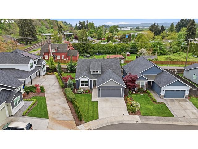 2111 Nw 70TH St, Vancouver, WA 98665