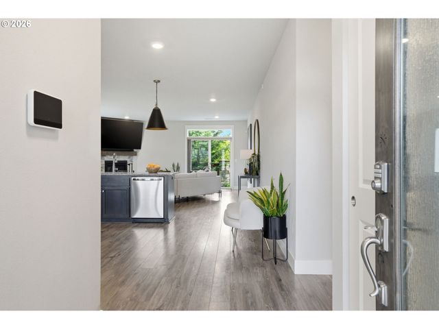 2111 Nw 70TH St, Vancouver, WA 98665