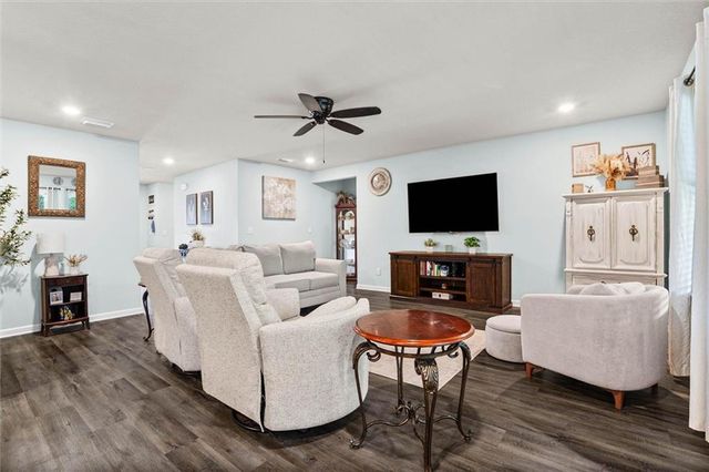8387 Calgary Drive S, Mobile, AL 36695