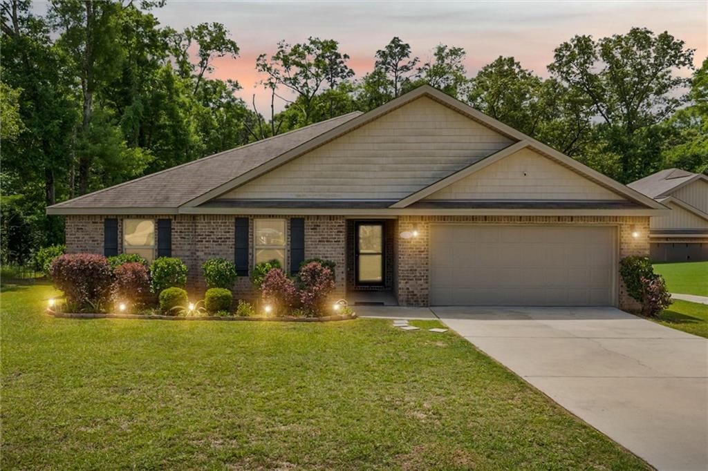 8387 Calgary Drive S, Mobile, AL 36695