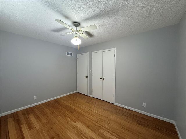 505 S Ridge Drive, Olathe, KS 66061