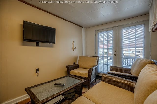 1014 Village Drive, South Charleston, WV 25309