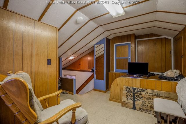 1014 Village Drive, South Charleston, WV 25309