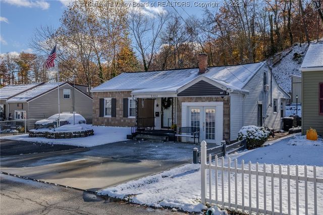 1014 Village Drive, South Charleston, WV 25309