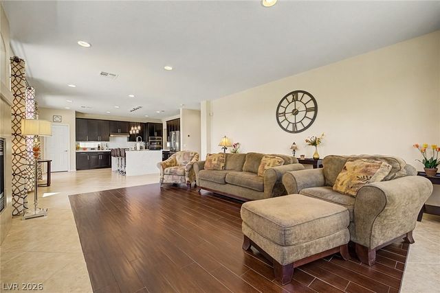 11793 Lily Rubin Avenue, Las Vegas, NV 89138