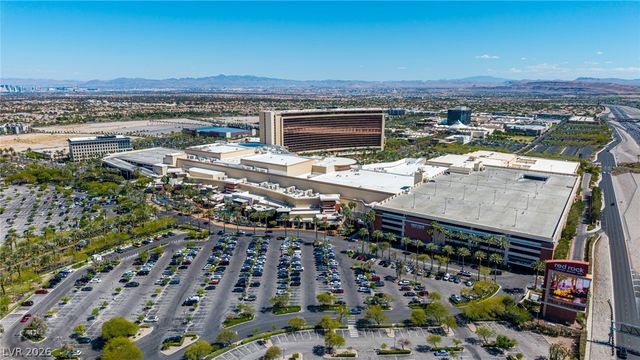 11793 Lily Rubin Avenue, Las Vegas, NV 89138
