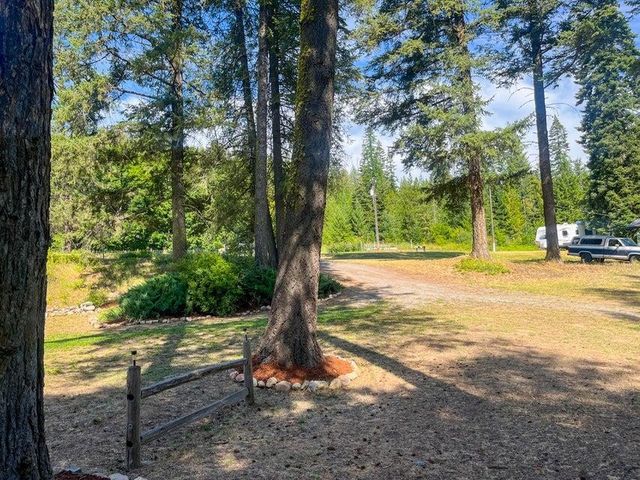 470 A Gold Creek Loop Rd, Colville, WA 99114