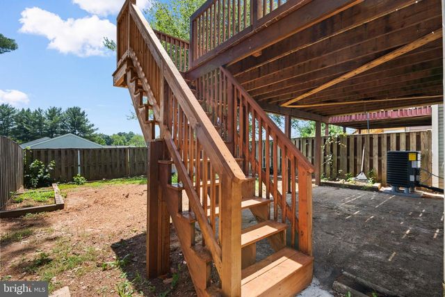 19559 TAVERNEY DR, Gaithersburg, MD 20879