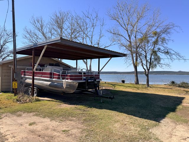 1203 McGinnis Point, Graford, TX 76449