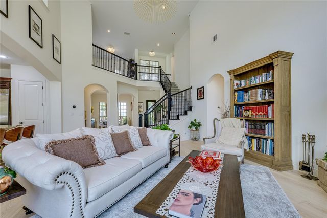 11612 Shoreview Overlook CV, Austin, TX 78732