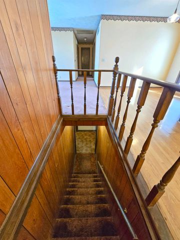 2317 S Ohio St, Salina, KS 67401