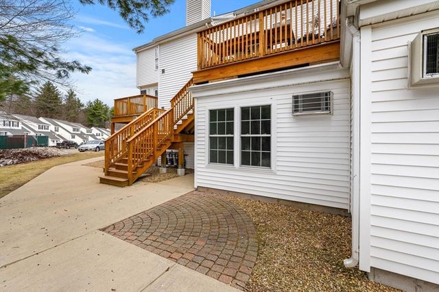 159 Berrington Rd 159, Leominster, MA 01453