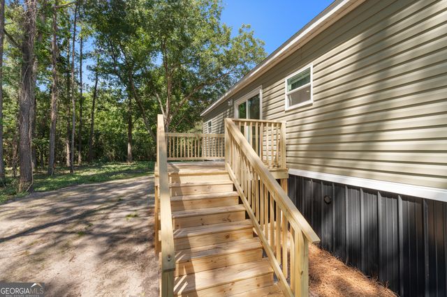 101 Doe Drive, Brooklet, GA 30415