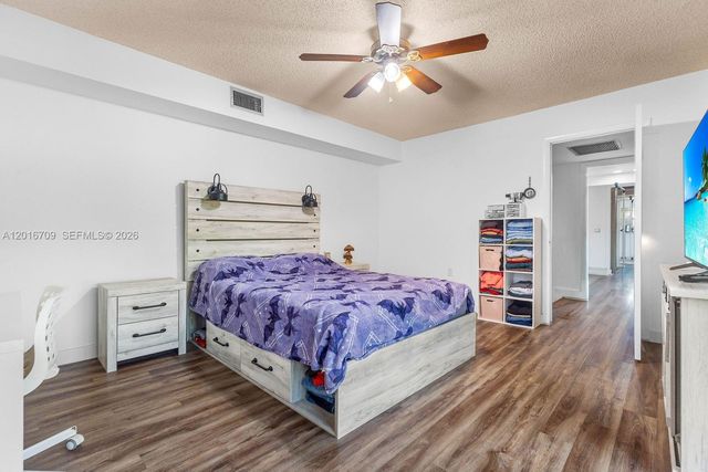 9126 SW 20th Place C, Davie, FL 33324