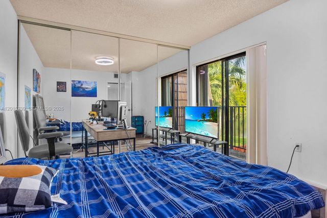 9126 SW 20th Place C, Davie, FL 33324