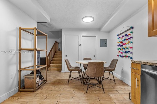9126 SW 20th Place C, Davie, FL 33324