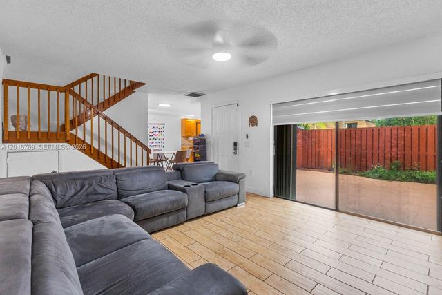 9126 SW 20th Place C, Davie, FL 33324
