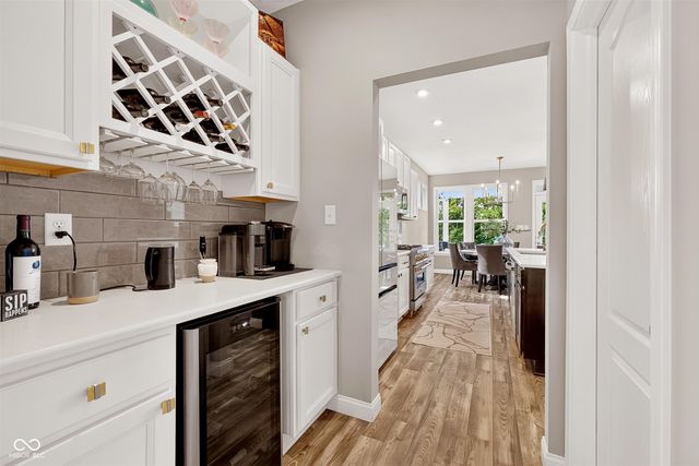6529 Eagles Nest Lane, Mccordsville, IN 46055