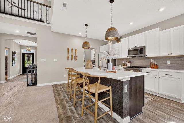 6529 Eagles Nest Lane, Mccordsville, IN 46055