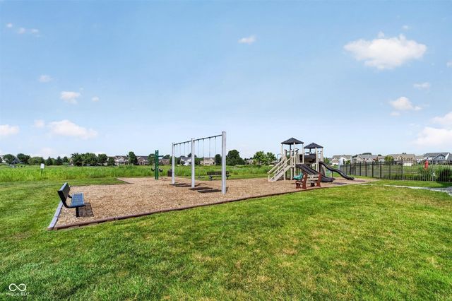 6529 Eagles Nest Lane, Mccordsville, IN 46055