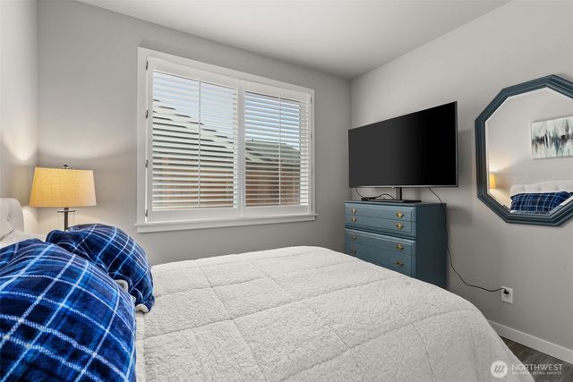 5613 Reef Lane NE, Olympia, WA 98516