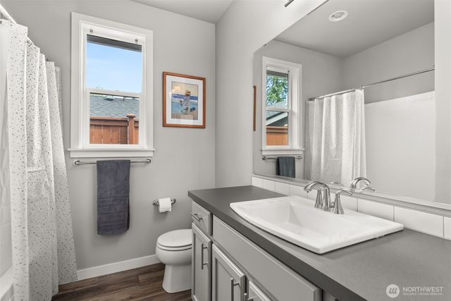 5613 Reef Lane NE, Olympia, WA 98516