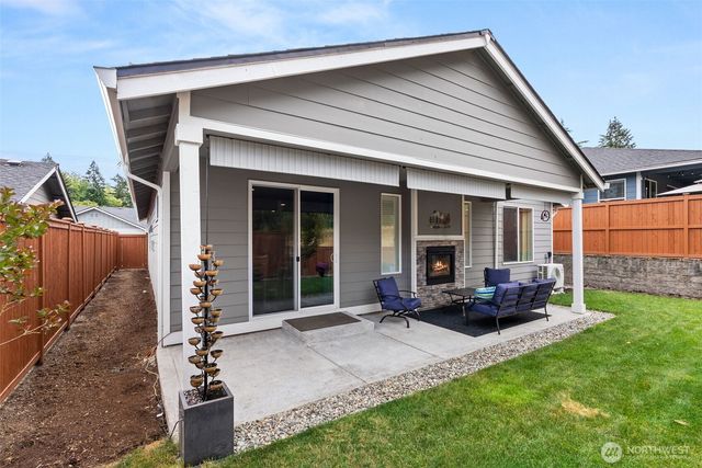 5613 Reef Lane NE, Olympia, WA 98516
