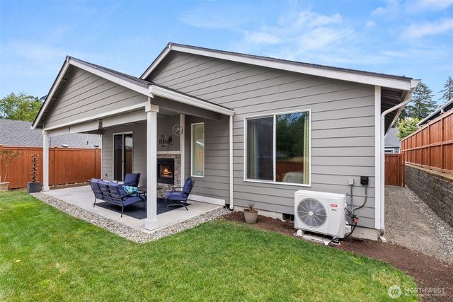 5613 Reef Lane NE, Olympia, WA 98516
